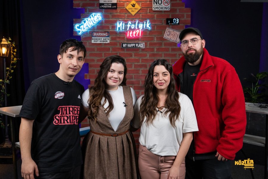 Évindító adás StrangerThings-el, Lily Phillips OnlyFans modell megtérésével és az aszpirinfüggő Donald Trumppal