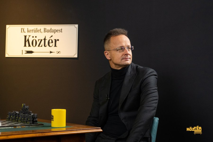 Szijjártó Péter a KözBeszédben