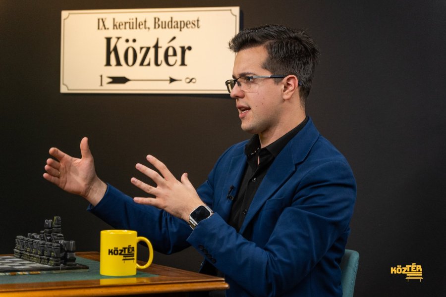 TISZA GYŐZELEM: Vége egy korszaknak? – Kohán Mátyás a választásokról | KözBeszéd #120