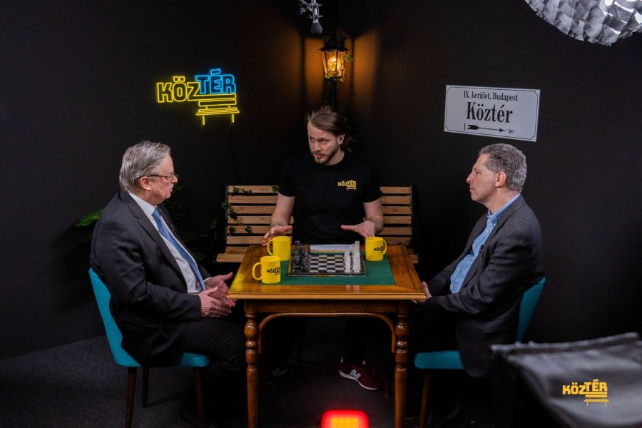 Dr. Horváth Attila és Dr. Schiffer András vitája az Alaptörvényről
