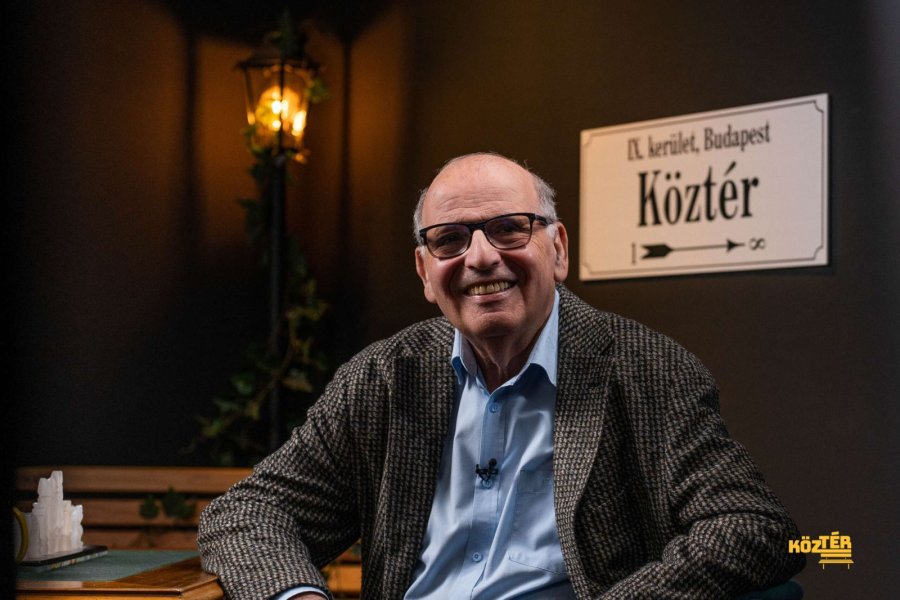 „Semmi nincs, ami ne érdemelne kritikát” - Majtényi László