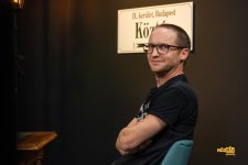 BEIDÉZTÉK A KARMELITÁBA: Demeter Szilárd kitálal – NER kultúrháború | KözBeszéd #132
