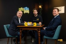 Trump üzleti trükkje csődöt mondott Putyinnál? Stier Gábor &amp; Bendarzsevszkij Anton | KözBeszéd #155